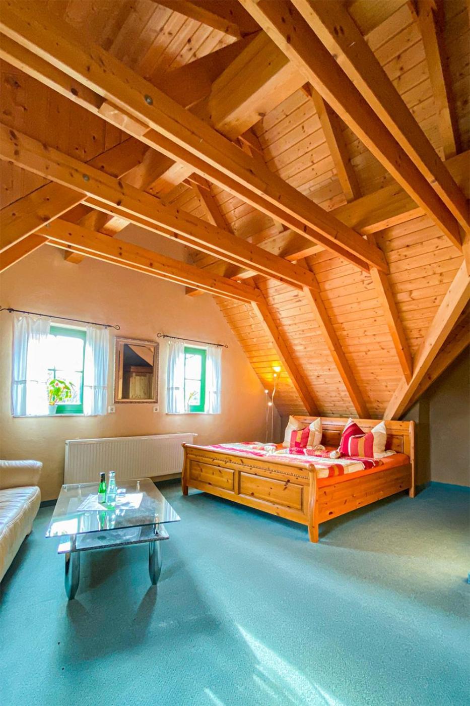 Hotel Olbernhau Mit Sauna - Kleines Landhotel Zur Ofenschenke מראה חיצוני תמונה