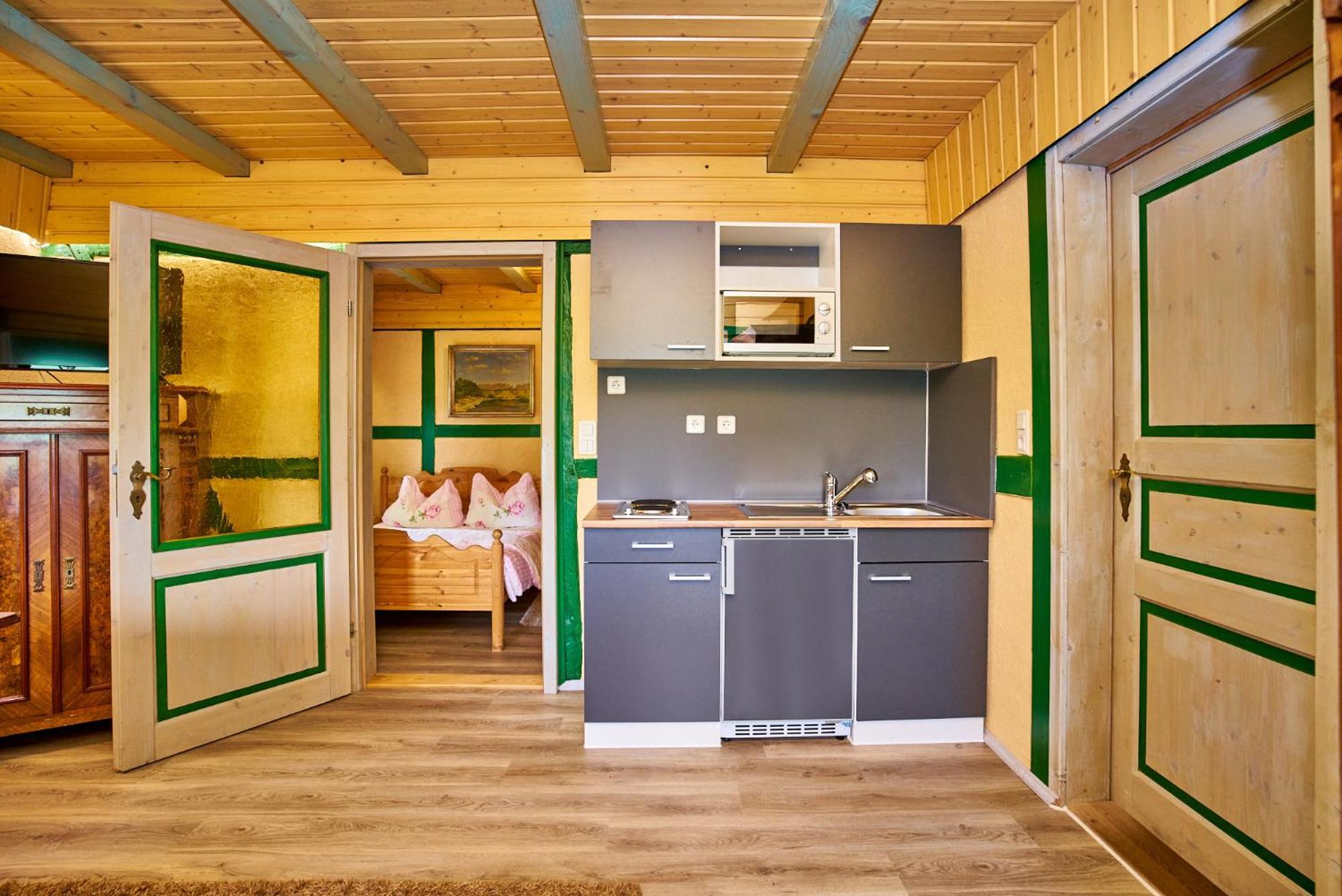 Hotel Olbernhau Mit Sauna - Kleines Landhotel Zur Ofenschenke מראה חיצוני תמונה